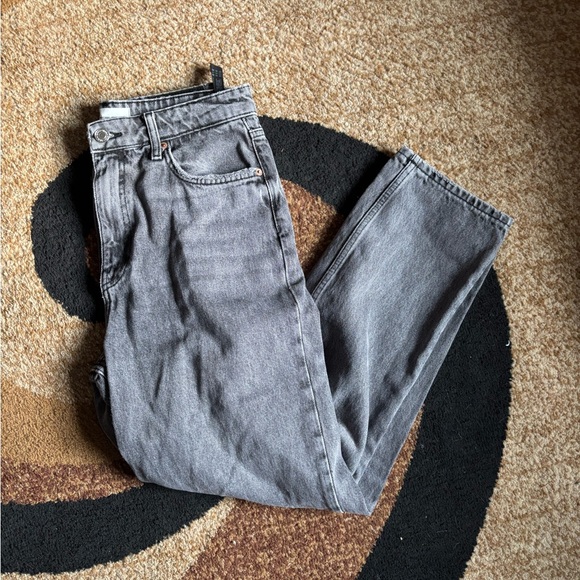 Zara High Waisted the 90s Mom fit Jeans - Picture 3 of 8